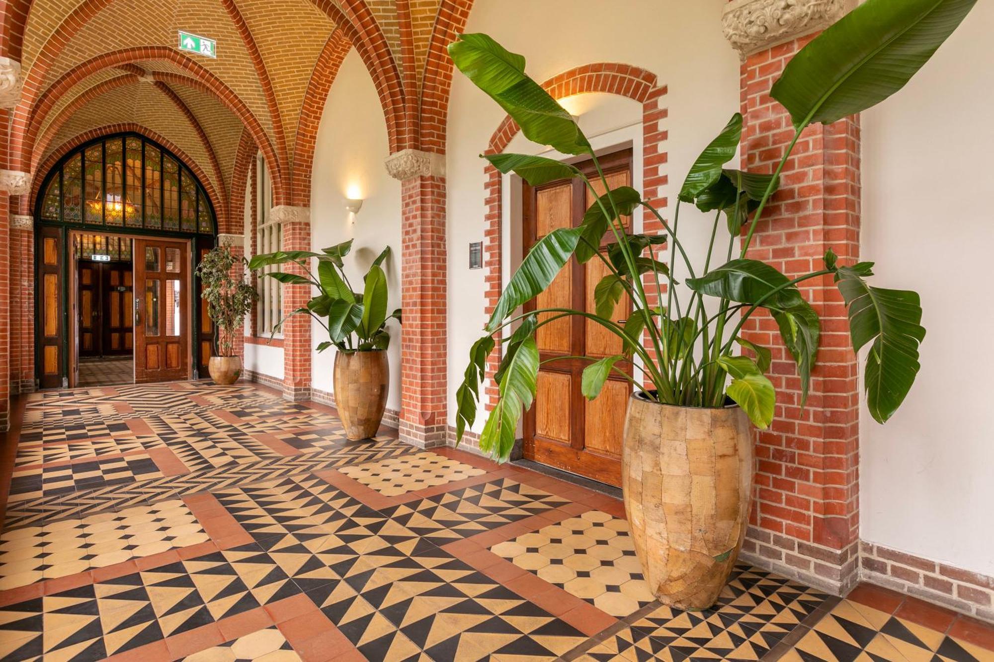 Bovendonk Business- & Eventlocatie Hoeven エクステリア 写真