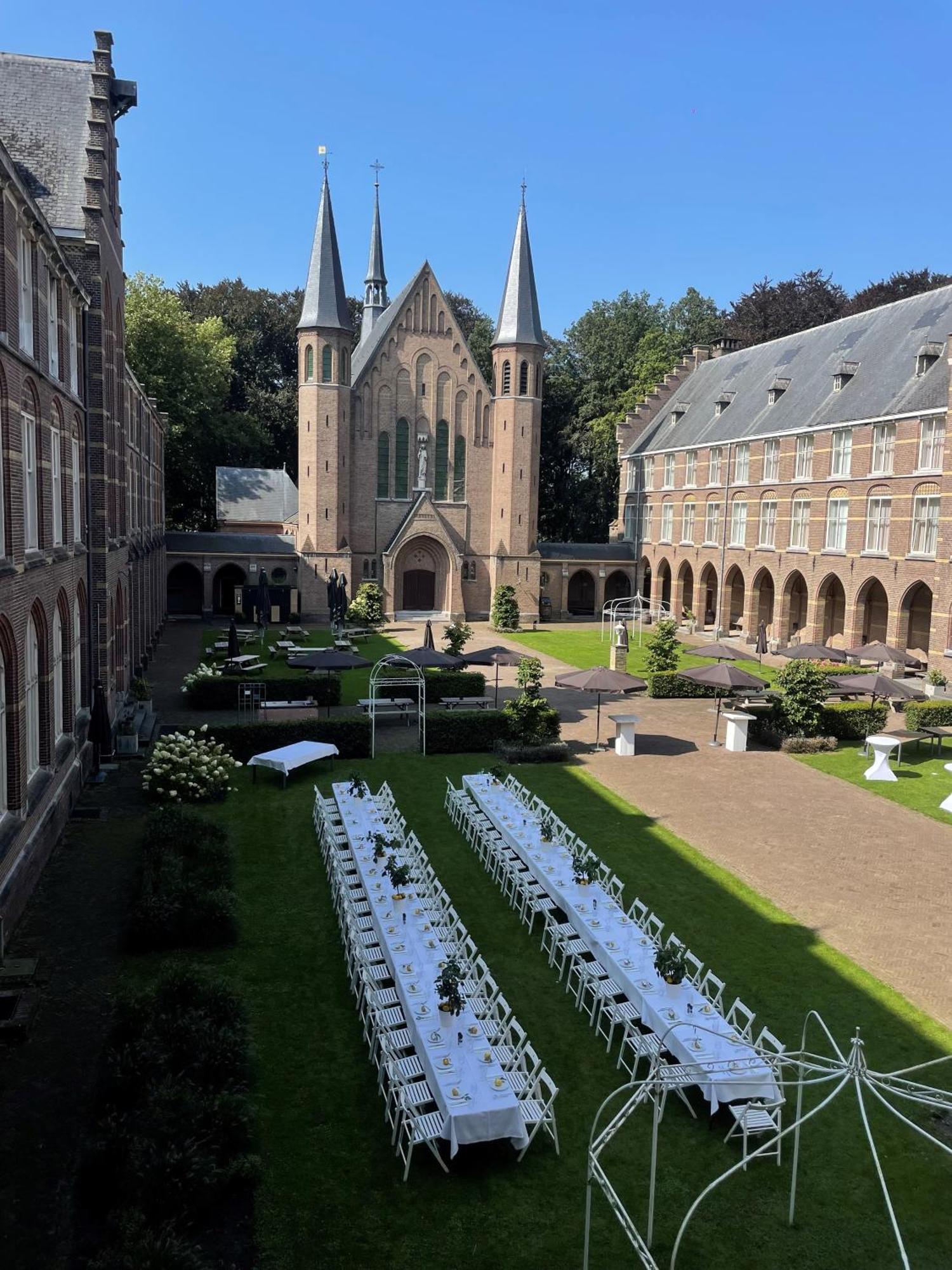Bovendonk Business- & Eventlocatie Hoeven エクステリア 写真