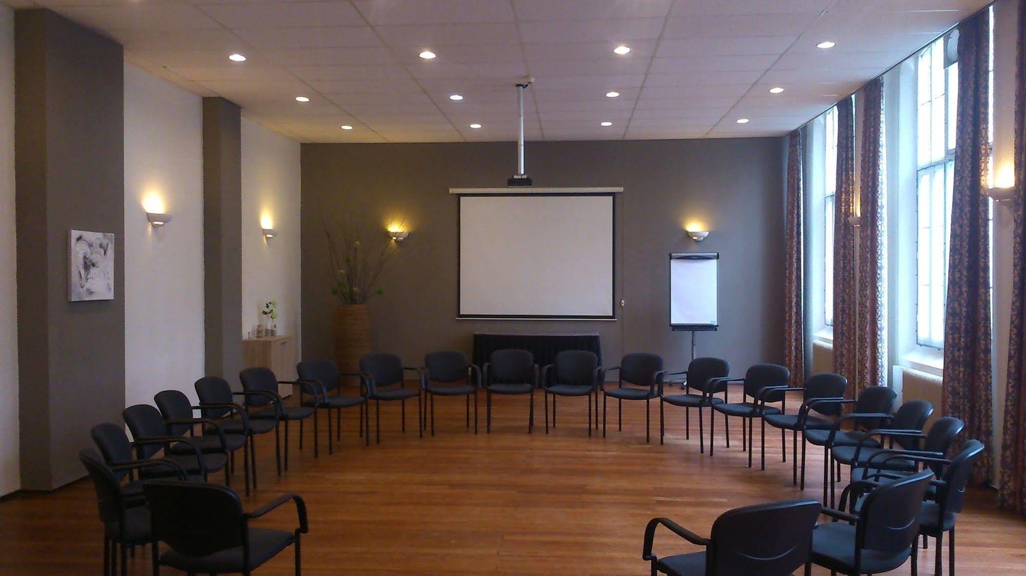 Bovendonk Business- & Eventlocatie Hoeven エクステリア 写真